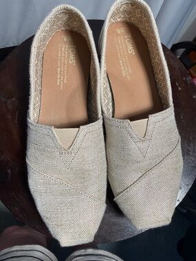 TOMS Women's Beige Natural Canvas Alpargata Slip-On Flats
